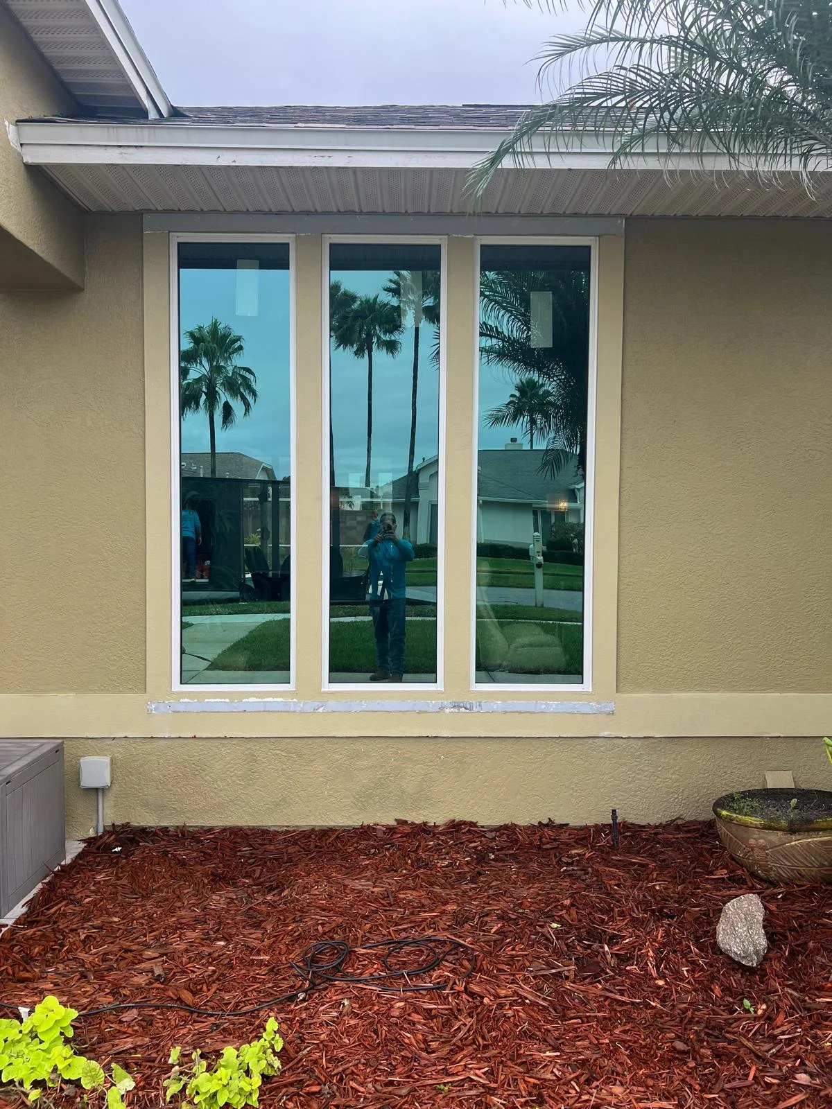 Triple Panel Window Exterior